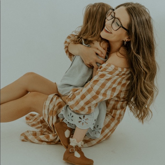 Meet your Posher, Brianna - Picture 1 of 1